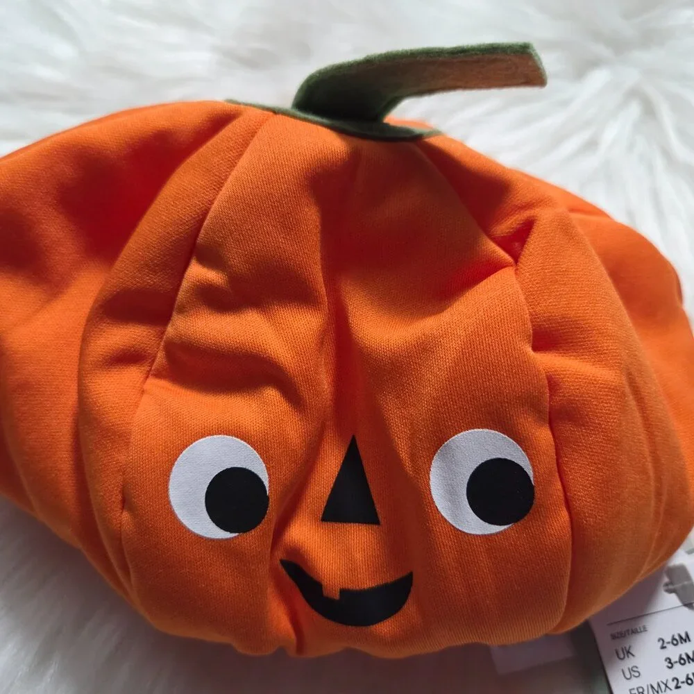 H&M Baby Pumpkin Hat